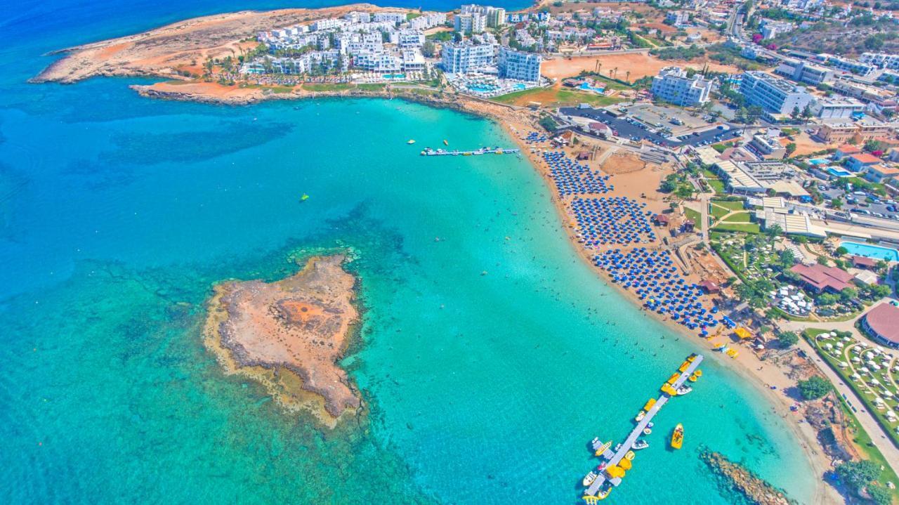 Constantinos The Great Beach Hotel Protaras Exterior photo Aerial view of the bay