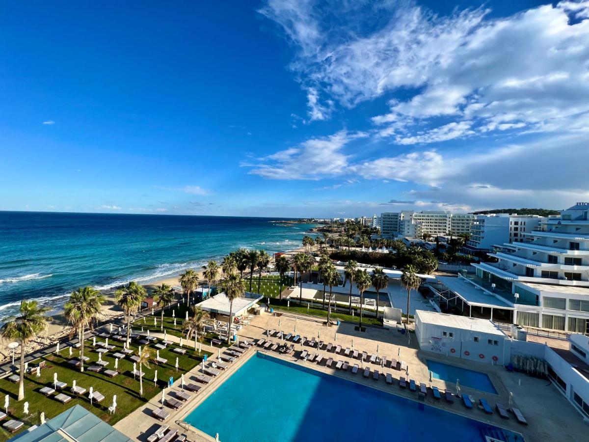 Constantinos The Great Beach Hotel Protaras Exterior photo View of the beach
